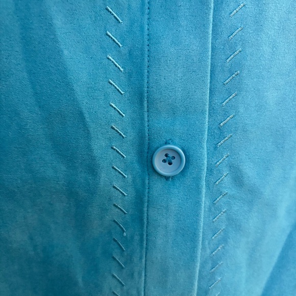 Studio Works Turquoise Button Up Shirt Woman size 3X - Picture 10 of 10